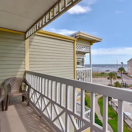 Victorian 3306-Beach View